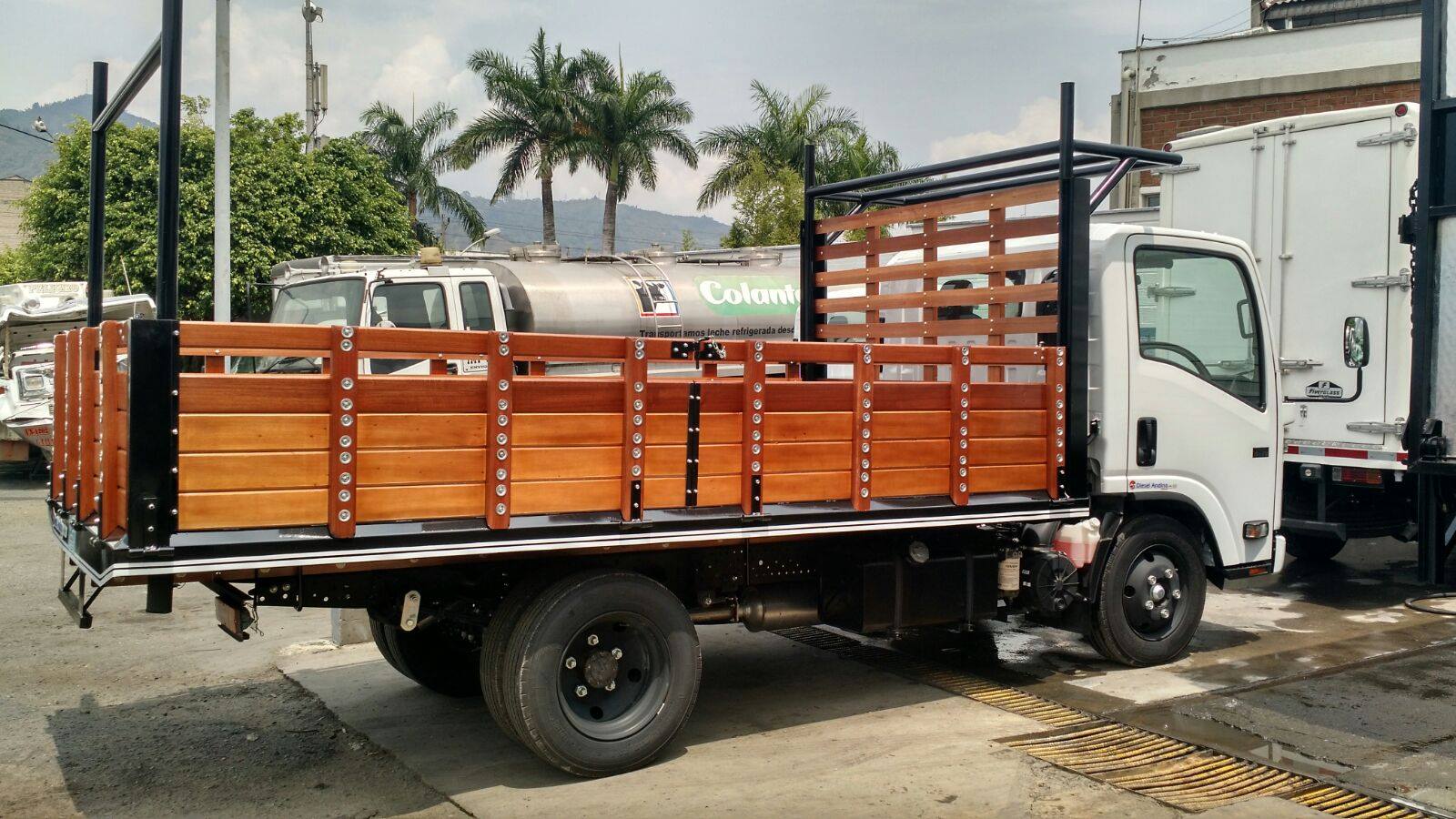 imagen representativaCarroceria Estaca